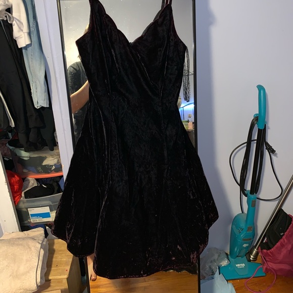 vintage velvet dress Cheryle Kaye - Picture 1 of 3